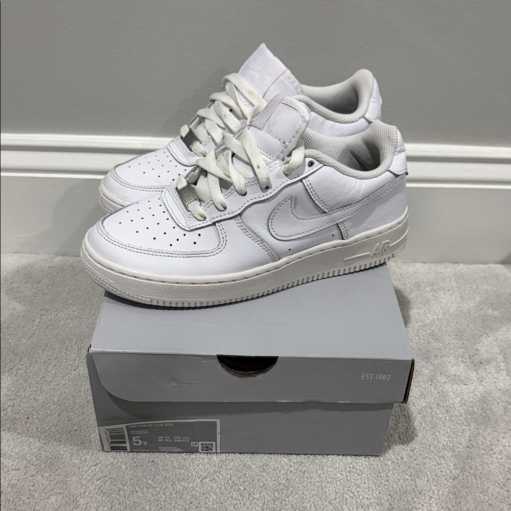 Kids Nike Air Force 1 White Sneakers